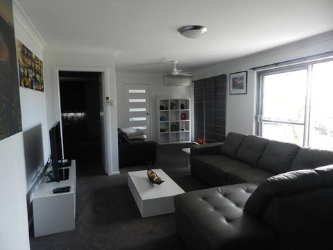 Yamba Norfolk Motel - Local Tourism 1