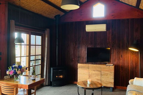Seclusions Blue Mountains - Bed n Breakfasts 6