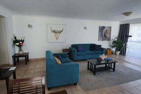 Surfers Chalet - Accommodation Australia 5