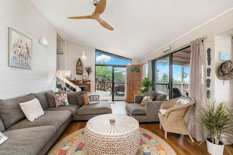 A PERFECT STAY - Moonstruck - Local Tourism 6
