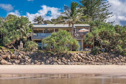 A PERFECT STAY - Moonstruck - Local Tourism 3
