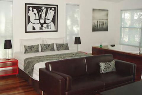Amore On Buderim Luxury Rainforest Cabins - Local Tourism 6
