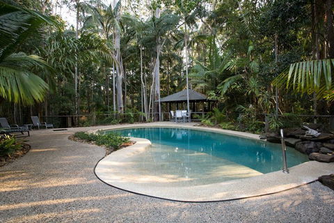 Amore On Buderim Luxury Rainforest Cabins - Local Tourism 3
