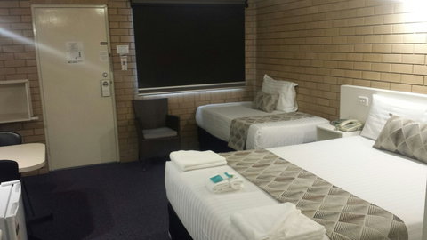 Chermside Motor Inn - Accommodation Australia 6