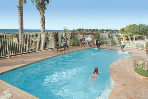 Captain's Quarters - Australia Shopping 2