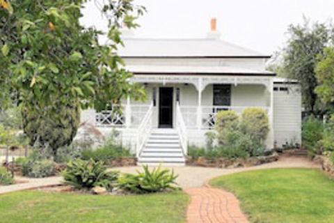 Fairbank House - Accommodation Australia 0
