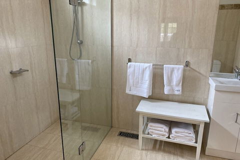 Fairbank House - Accommodation Australia 6