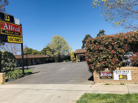 Alfred Motor Inn - Accommodation Australia 2