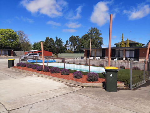 Avenue Motel - Local Tourism 1