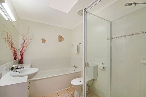 Portside Noosa Waters - Accommodation Australia 6