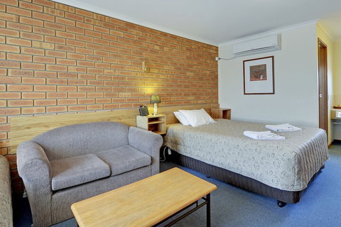 Always Welcome Motel - Local Tourism 7