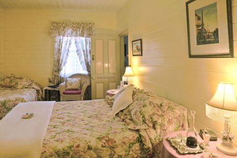 Two Story Bed & Breakfast - Australia Shopping 7
