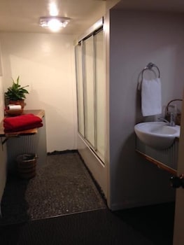 Rossmount Rural Retreat - Australia Shopping 6