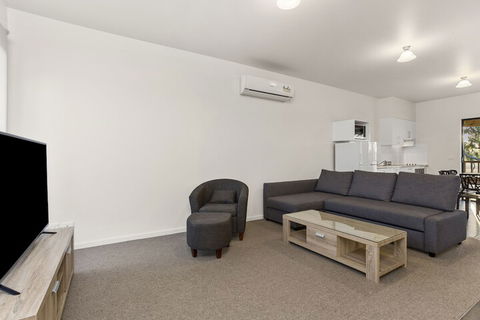 A1 Motels Port Fairy Motel And Apartments - Accommodation Australia 1