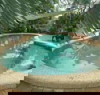 Hibiscus Lodge Bed  Breakfast - Accommodation Australia