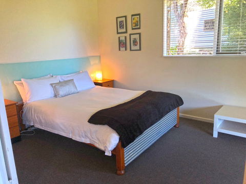 Valley Farm Vineyard Cottages - Accommodation Australia 5