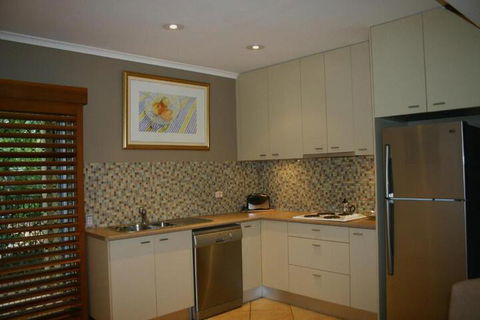 Noosa Terrace & Belmondos Waterfront Resort - Accommodation Australia 5