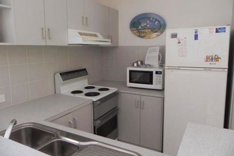 Noosa Terrace & Belmondos Waterfront Resort - Accommodation Australia 3