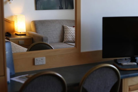 Adelaide International Motel - Local Tourism 6