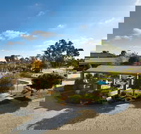 Statesman Motor Inn - Local Tourism
