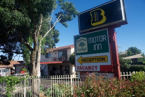 Forest Lodge Motor Inn & Restaurant - Accommodation Australia 4