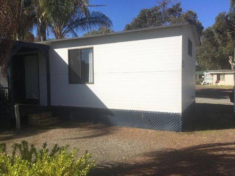 Pinjarra Caravan Park & Cabins - Accommodation Australia 3