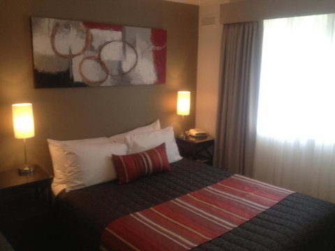 Redwood Manor Motel Apartments - Accommodation Australia 5