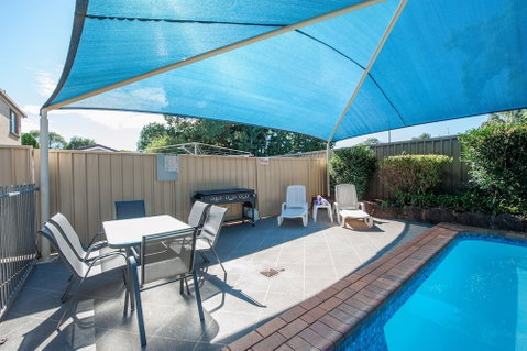 Jacaranda Place Motor Inn - Local Tourism 5