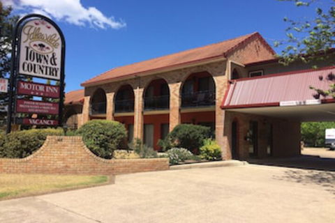 Idlewilde Town & Country Motor Inn - Accommodation Australia 0