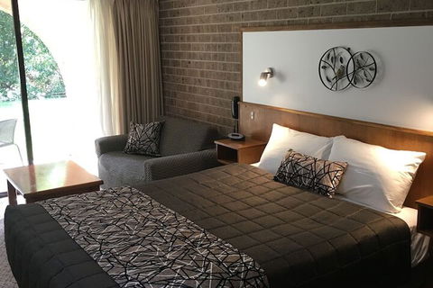 Idlewilde Town & Country Motor Inn - Accommodation Australia 6