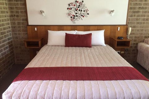 Idlewilde Town & Country Motor Inn - Accommodation Australia 7