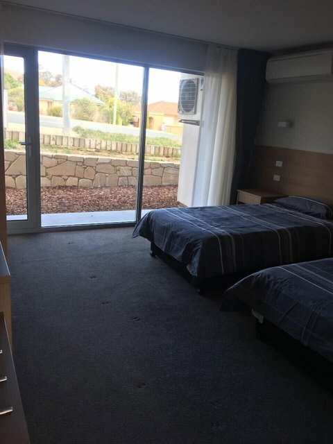 Rainbow Motel - Accommodation Australia 2