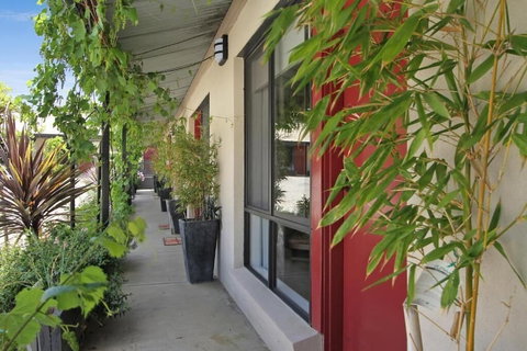 Beechworth On Bridge - Accommodation Australia 0