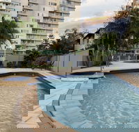 Burleigh Gardens North Hi-Rise - Accommodation Australia