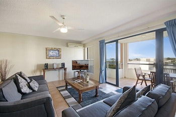 Salerno On The Beach - Accommodation Australia 6