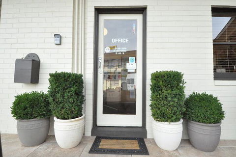 Bathurst Explorers Motel - Australia Shopping 3