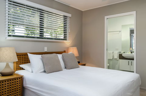 The Retreat Beach Houses - Accommodation Australia 6