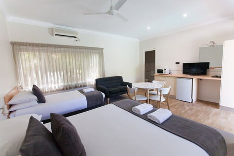 Jasmine Lodge Motel - Accommodation Australia 5