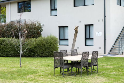 Apex Park Holiday Apartments - Accommodation Australia 3