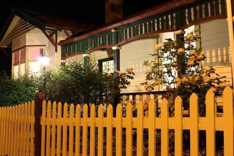 Ross B&B Accommodation - Accommodation Australia 5