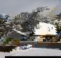 Derwent Bridge Chalets  Studios - Local Tourism