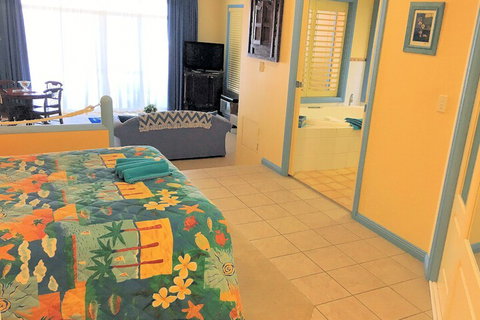 Al Mare Beachfront Retreat - Accommodation Australia 3