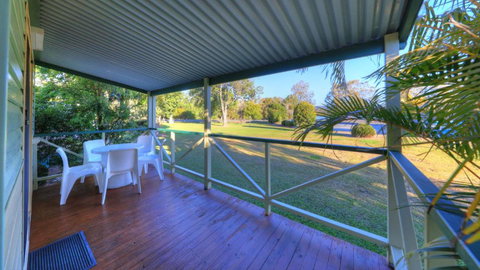 Nambucca River Tourist Park - Bed n Breakfasts 3