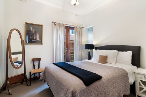 Captain's Retreat Apartments And Cottages - Accommodation Australia 3