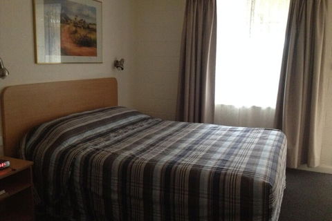 All Seasons Motor Lodge - Local Tourism 5