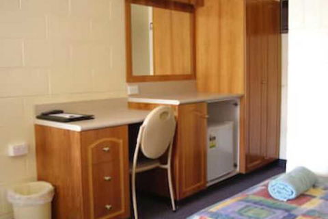 All Seasons Motor Lodge - Local Tourism 6