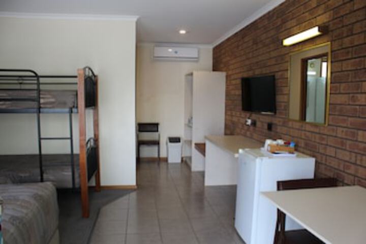 Bromley VIC Local Tourism