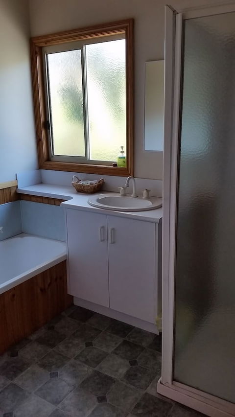 Awonga Cottages - Accommodation Australia 5