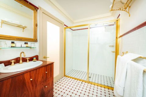 Cobb & Co Court Boutique Hotel - Accommodation Australia 6