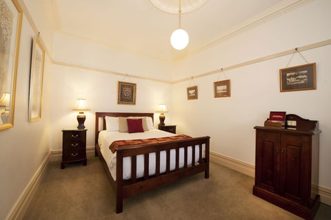 Cobb & Co Court Boutique Hotel - Accommodation Australia 4